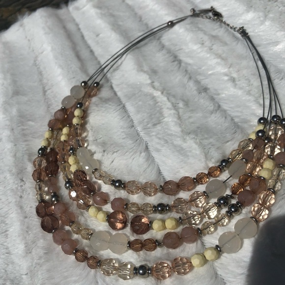 Beaded multi stringed necklace - Picture 3 of 8